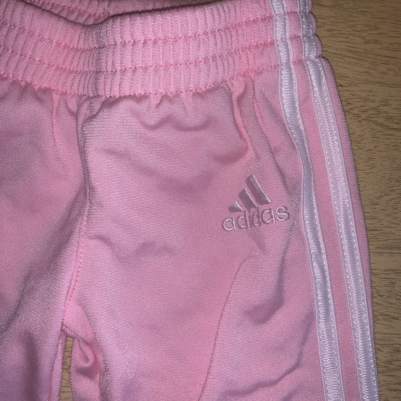 Adidas Baby Girl Pink and White Joggers 3 months - Picture 4 of 6